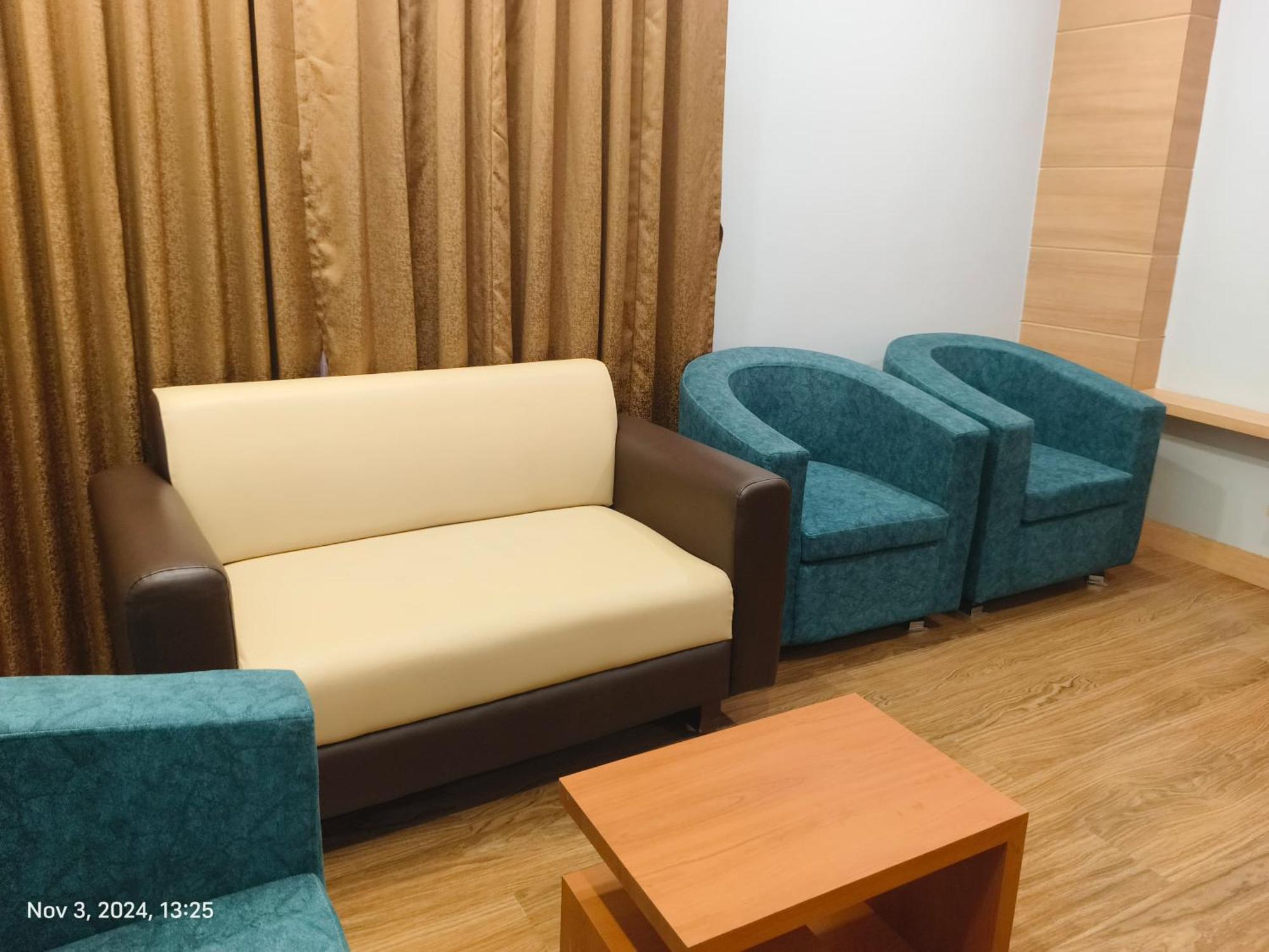 Rs Regal Inn-دوغار المظهر الخارجي الصورة