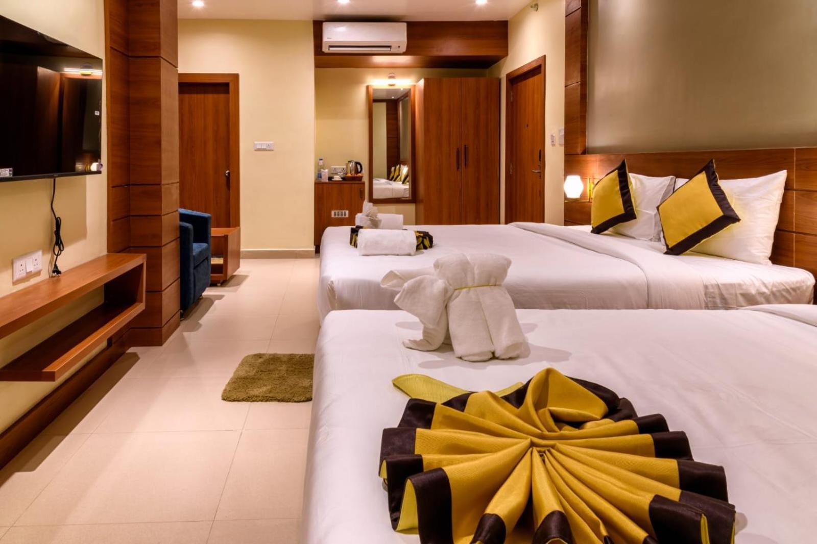 Rs Regal Inn-دوغار المظهر الخارجي الصورة