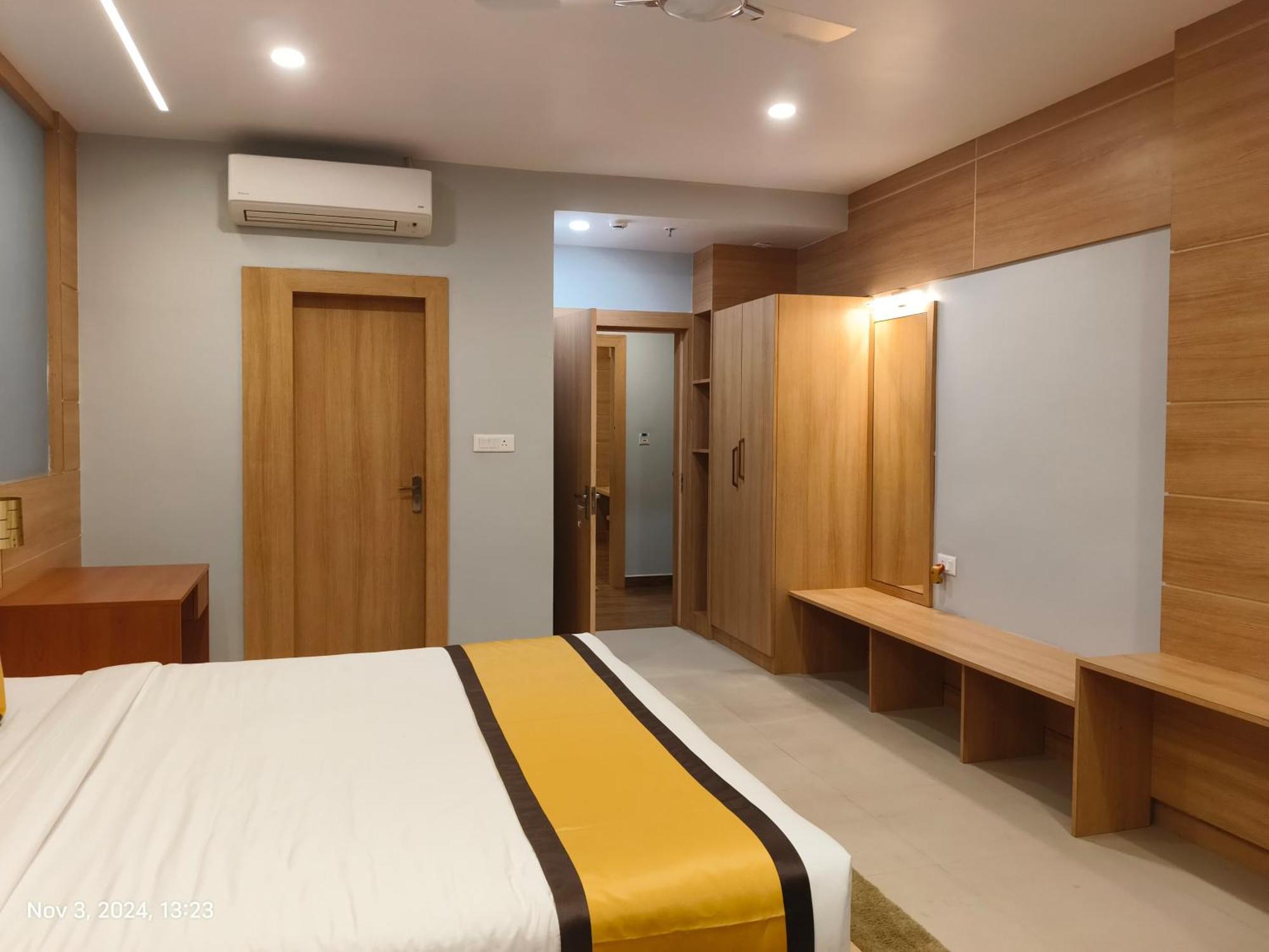 Rs Regal Inn-دوغار المظهر الخارجي الصورة