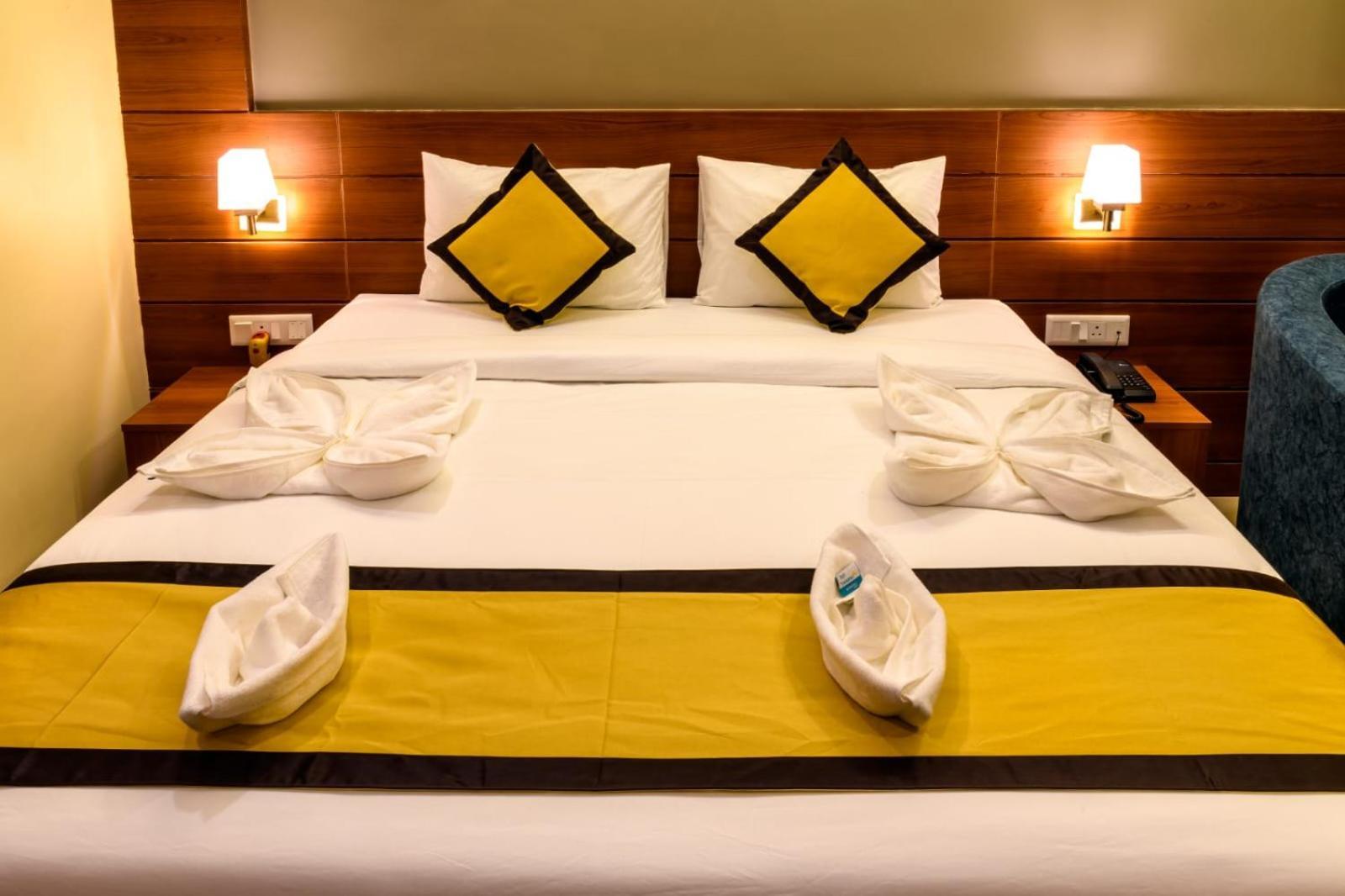 Rs Regal Inn-دوغار المظهر الخارجي الصورة