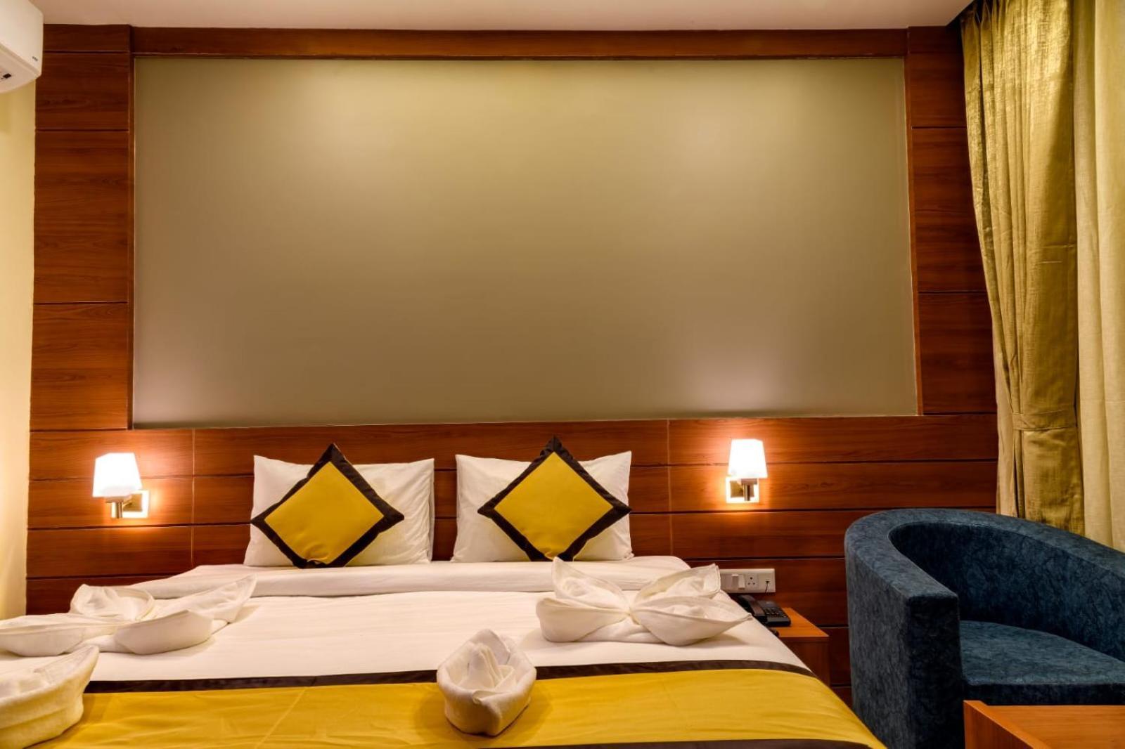 Rs Regal Inn-دوغار المظهر الخارجي الصورة