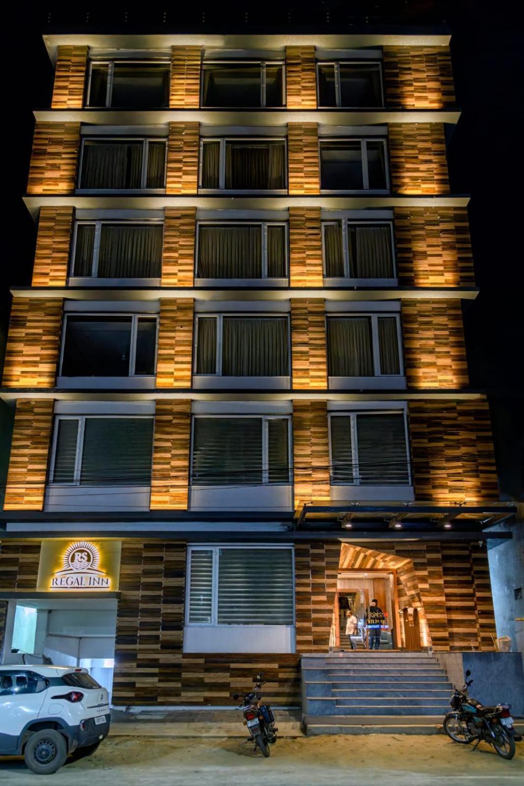 Rs Regal Inn-دوغار المظهر الخارجي الصورة