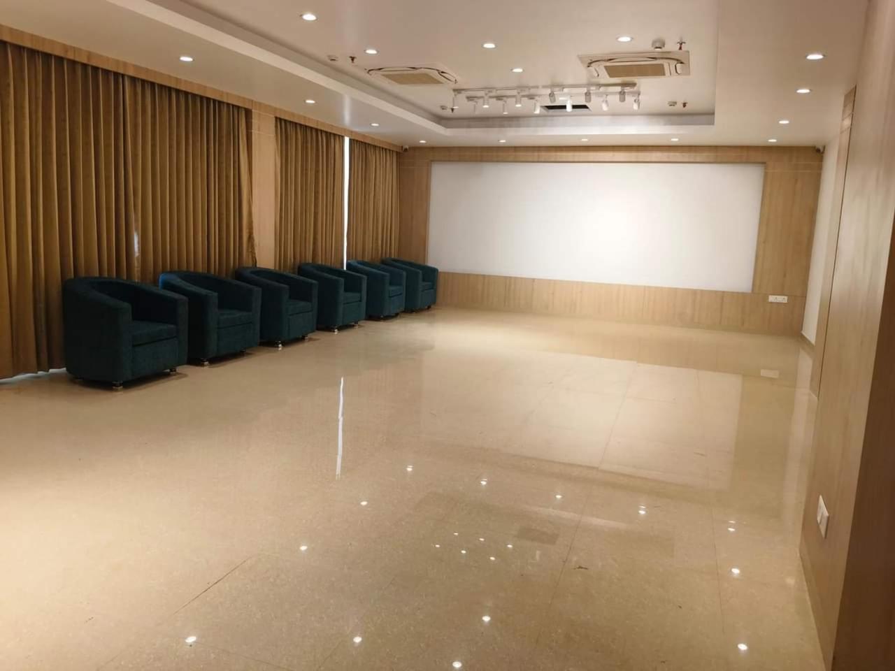 Rs Regal Inn-دوغار المظهر الخارجي الصورة